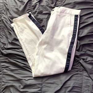 Zara White slim fit cropped pant